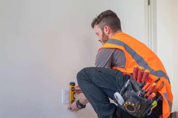 Best Licensed Electrician  in Oronoque, CT